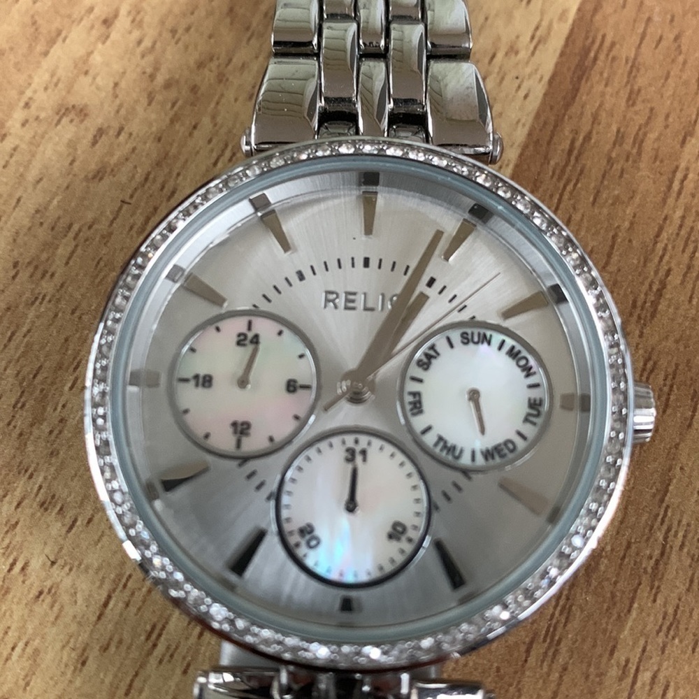 Silver Fashion Watch - Picture 2 of 6